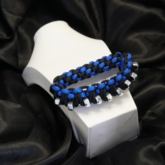 "DOLORES" KNUCKLE DUSTER BLEU ET NOIR PARACORDE